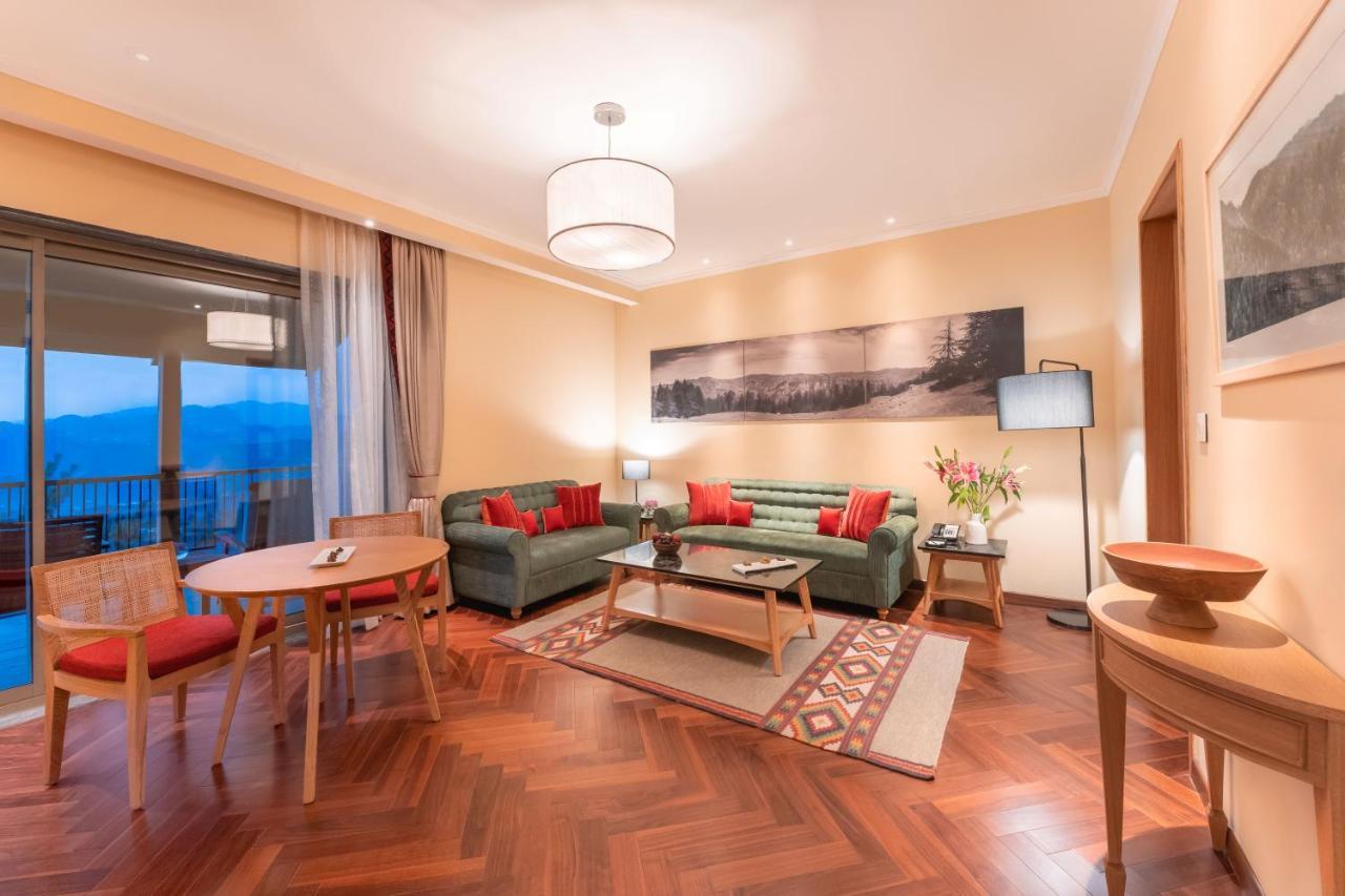Taj Theog Resort & Spa Шимла Екстериор снимка